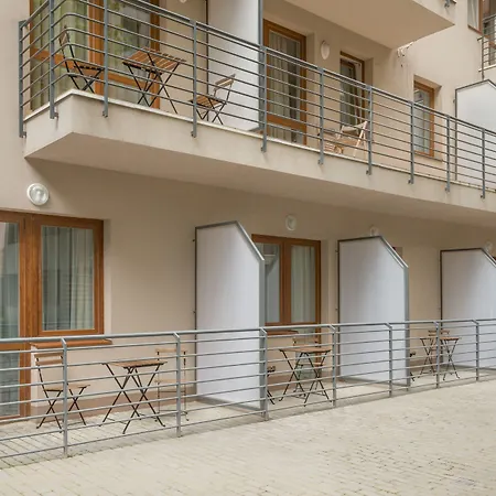 Maple Tree Budget Appartement