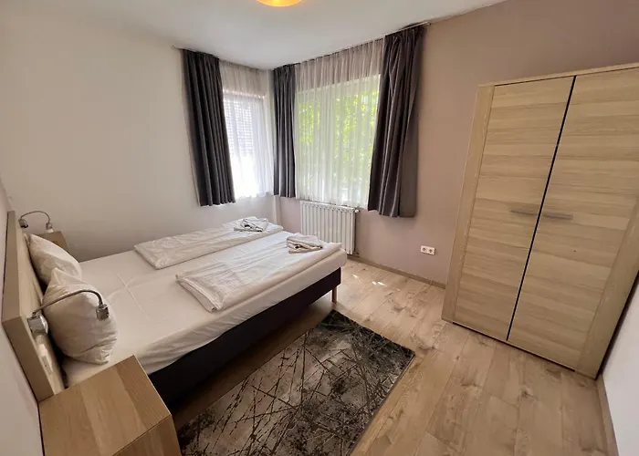 Maple Tree Budget Appartement Boedapest