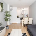 Maple Tree Budget Апартаменты