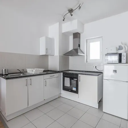 Maple Tree Budget 布达佩斯