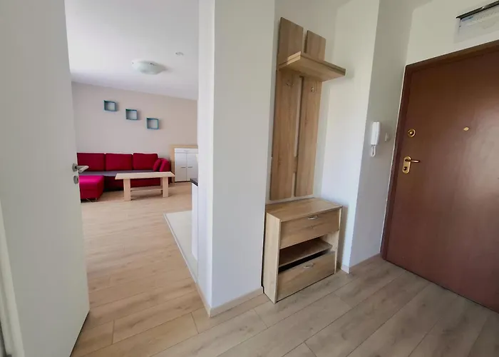 Maple Tree Budget Appartement