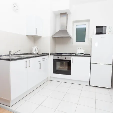 Maple Tree Budget Apartament *