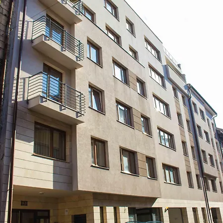 Daire Maple Tree Budget *