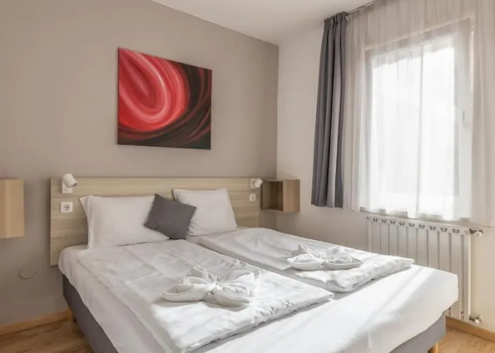 Maple Tree Budget Appartement *